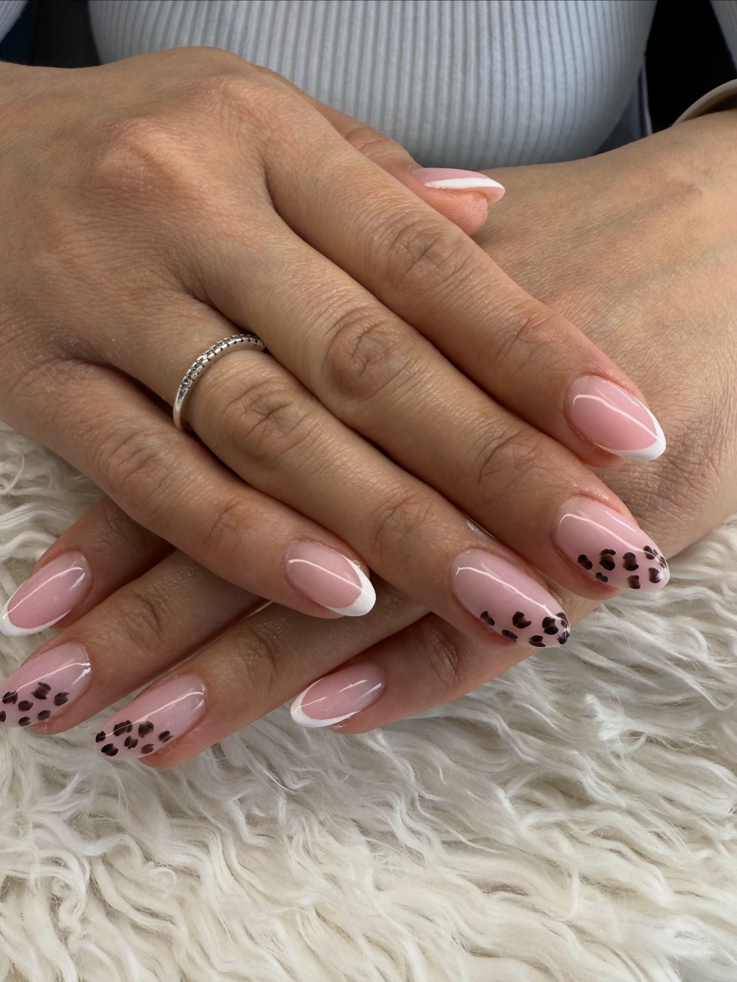 Ongles Gel - nail art et pose gel Lausanne